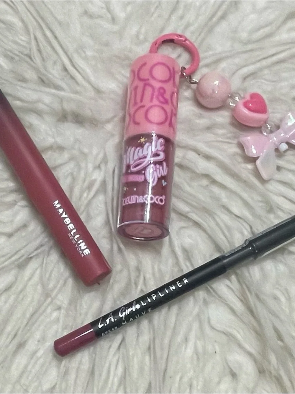 Ale-Hop Pink Gift Set with Maybelline Lipstick & L.A. Girl Lipliner